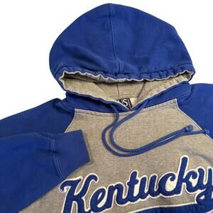 VTG AS Sports University of Kentucky Wildcats Hoodie Sz Small (male or female)